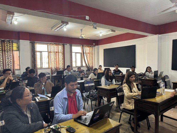 एभरेष्टमा सोहमको हेकरास तालिम प्रारम्भ